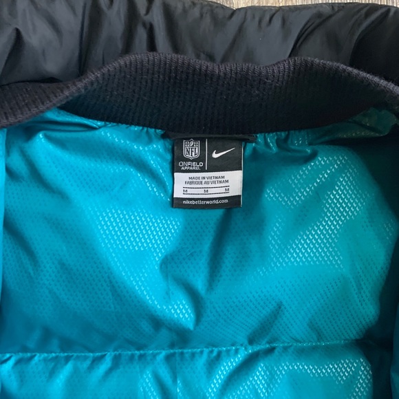 Onfield Nike Jaguars Jacket - Picture 2 of 5